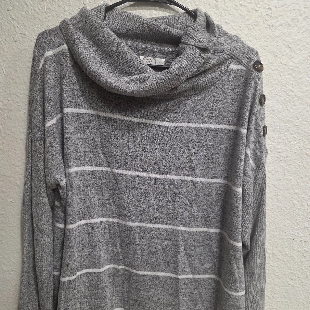 Maurices Sweater
